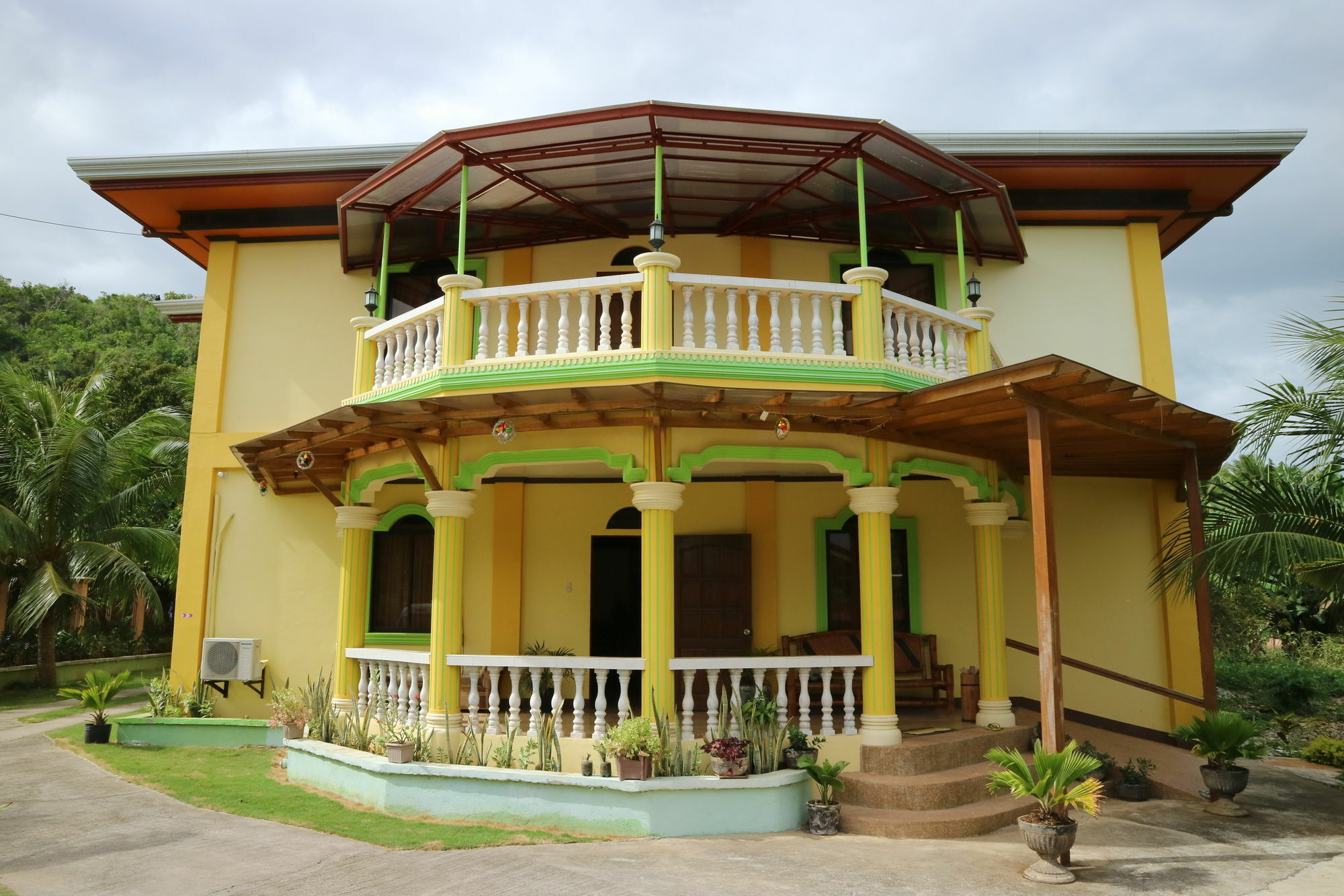 Oyo 422 Villa Emilia Pension House Panglao Eksteriør billede