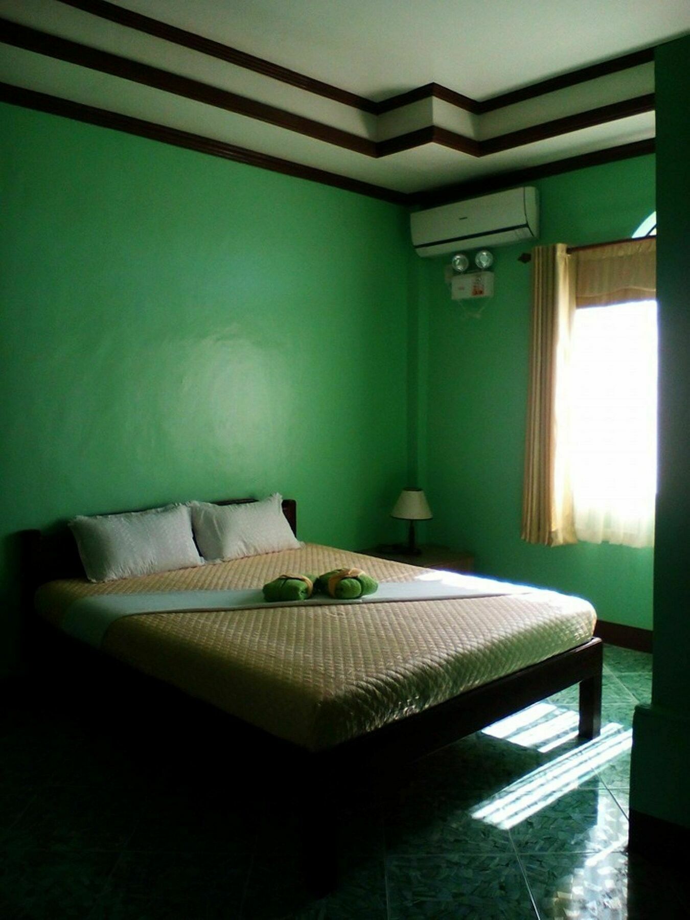 Oyo 422 Villa Emilia Pension House Panglao Eksteriør billede